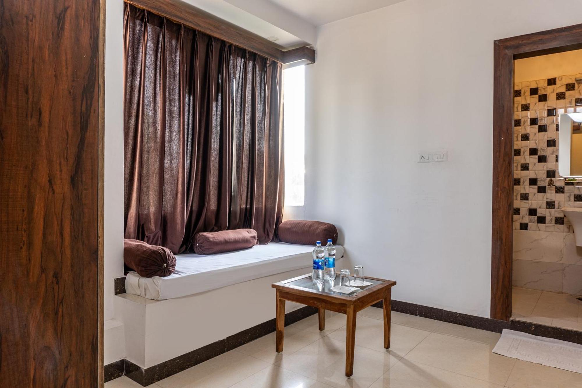 Treebo Spirit Residency Hotell Udaipur Eksteriør bilde